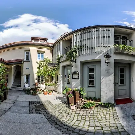 Hotel Akzent Goldner Hirsch Kamenec