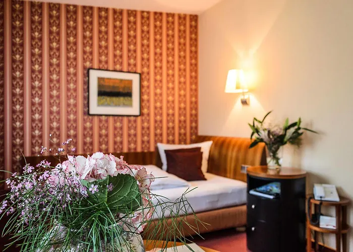 Akzent Goldner Hirsch Ξενοδοχείο 4*