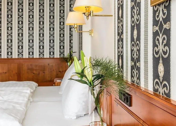 Akzent Goldner Hirsch Ξενοδοχείο